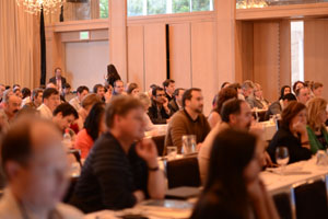 CHDI 治疗会议汇集了来自世界各地的亨廷顿病研究人员