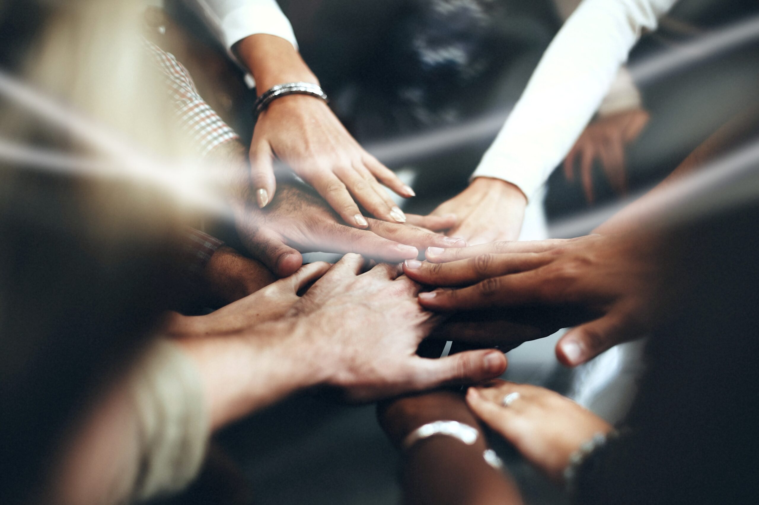 UniQure 收到 FDA 关于 AMT-130 的会议纪要，社区支持依然强劲